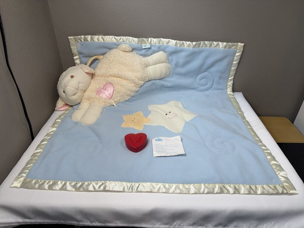 Eden Vintage Tender Tones Baby Blanket Plush Lamb Heartbeat Works 2003